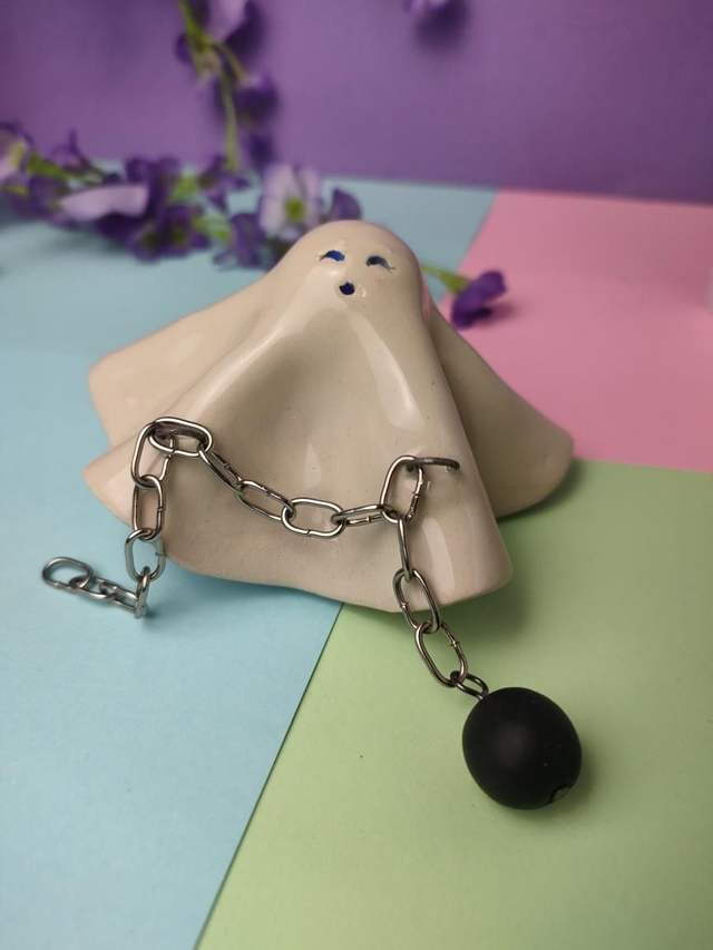 Ghost Ball and Chain 