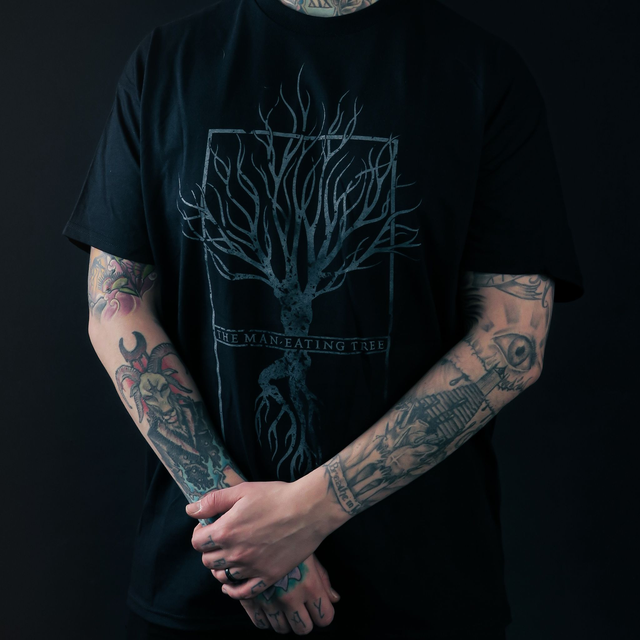 The Man-Eating Tree - T-Shirt - Days Under The Dark