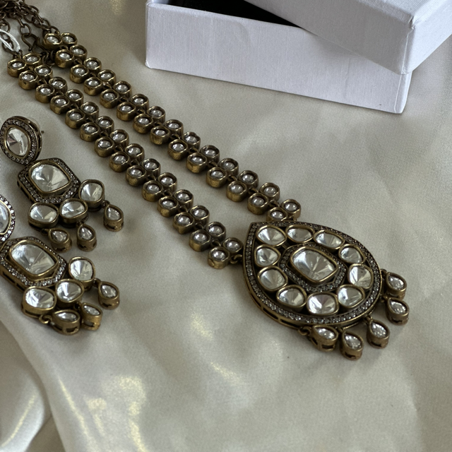 Antique kundan mala set