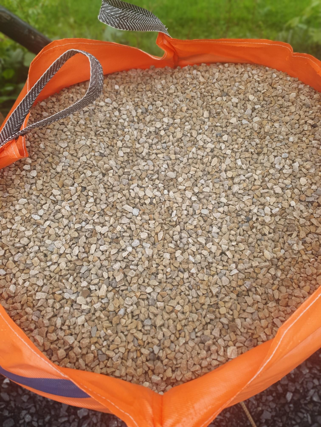 Lite Gold 14mm Gold Stone