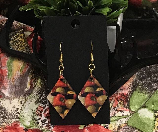 Wood Mixed Coloured Dangling Earrings- MSDE19