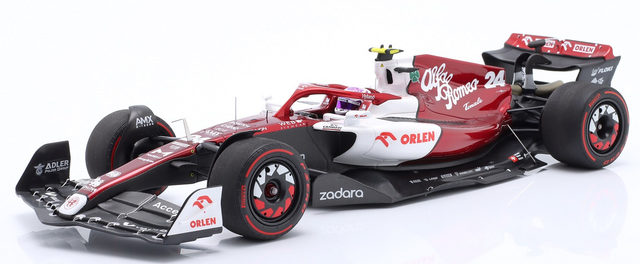 Alfa Romeo C42 Sauber G. Zhou 2022 1:18 Minichamps Formel 1