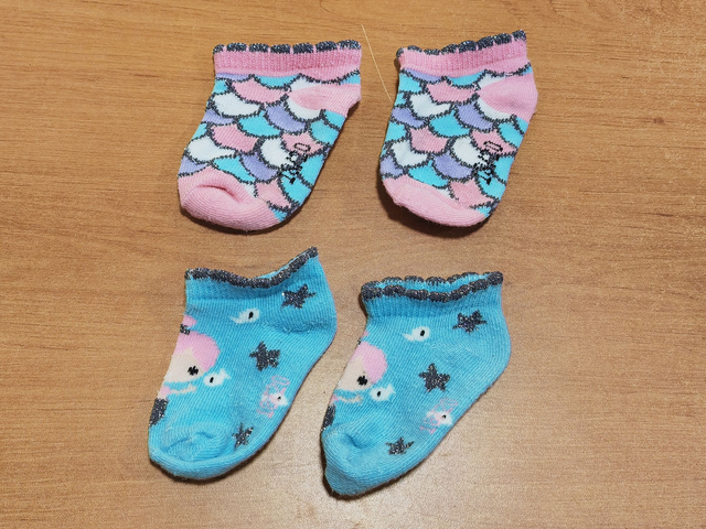 2 paires de soquettes en 18/20