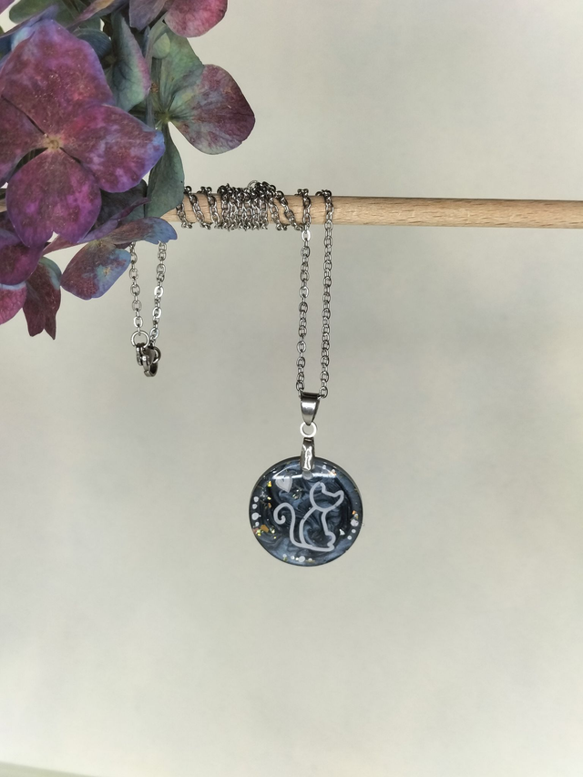 Pendentif "La nuit tous les chats sont gris"