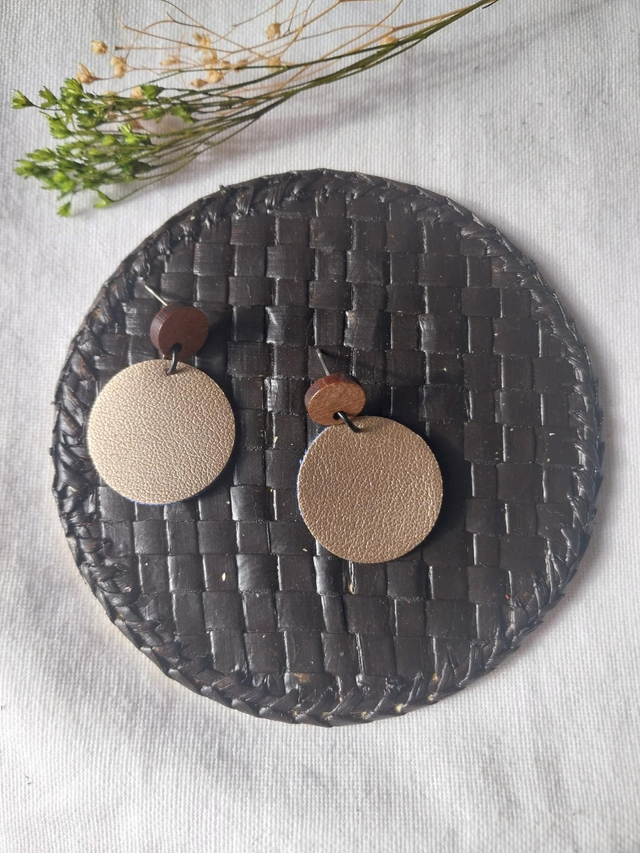 Boucles d'oreilles en matière végétale de céréales 