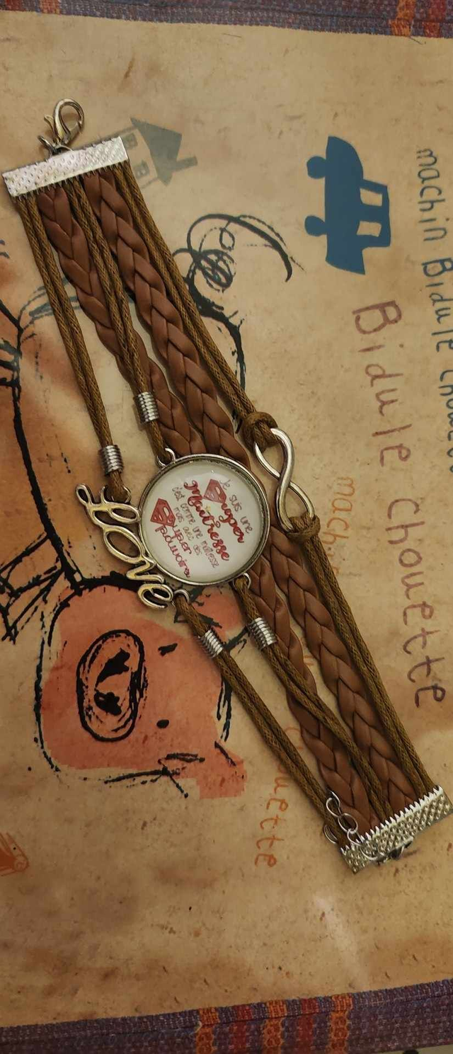 Bracelet &quot; Je suis super Maitresse &quot; 