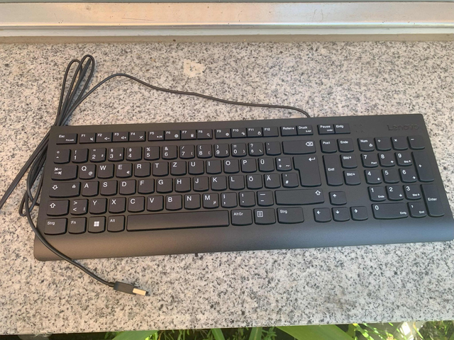 Lenovo Tastatur USB Desktop