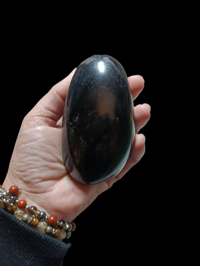 Tourmaline noire "Schorl"forme libre du Brésil 