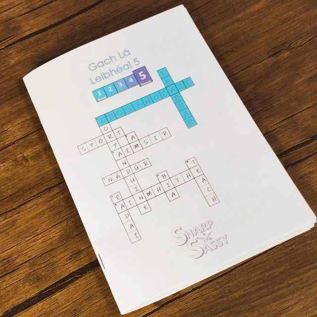 Leabhar Crosfhocail (Leibhéal 5) - Crossword Book