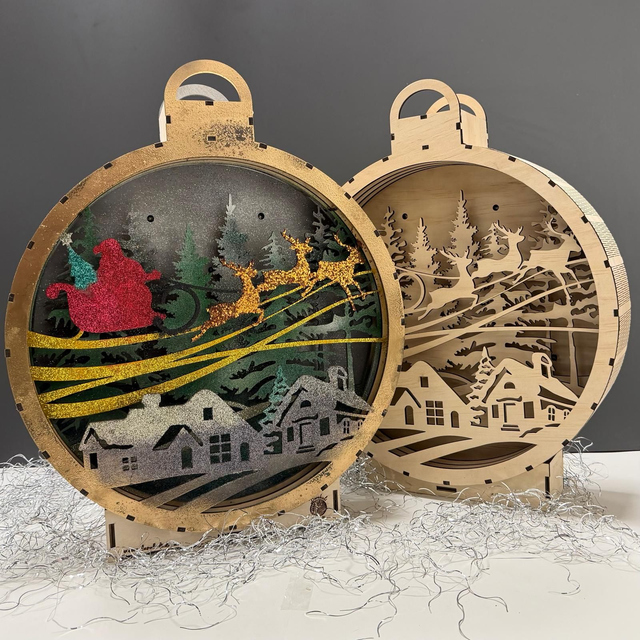 Weihnachtskugel mit Aufsteller, beleuchtet