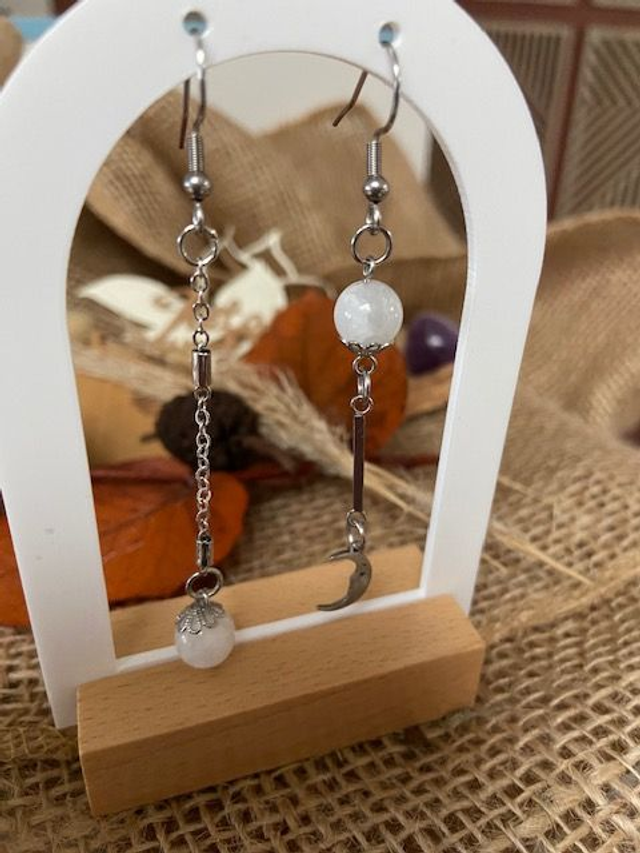 Boucles d’oreilles asymétriques "Lune céleste" - Collection Harmonie Intérieure
