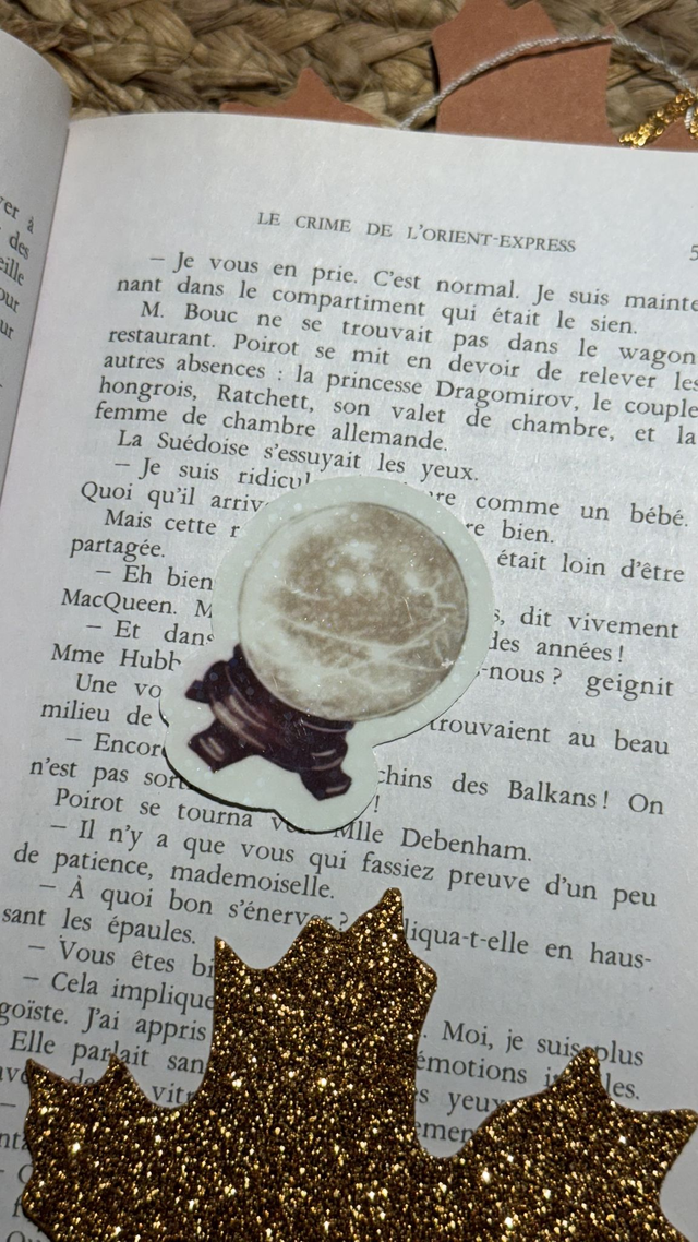 Sticker holographique &quot;Boule de cristal&quot;