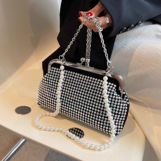 Borsa Pearl Glam Clutch Nera