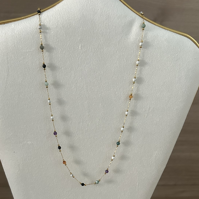 Collier perle multicolore 