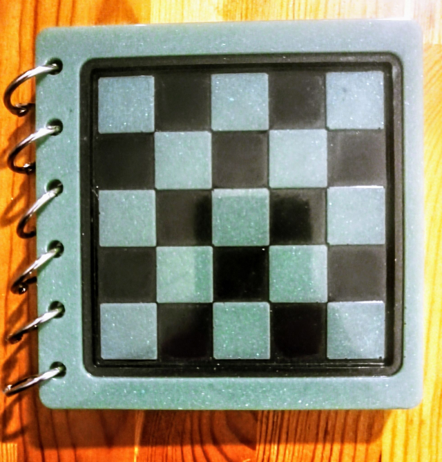 Notizbuch Schachbrettmuster Tanjiro-Stil