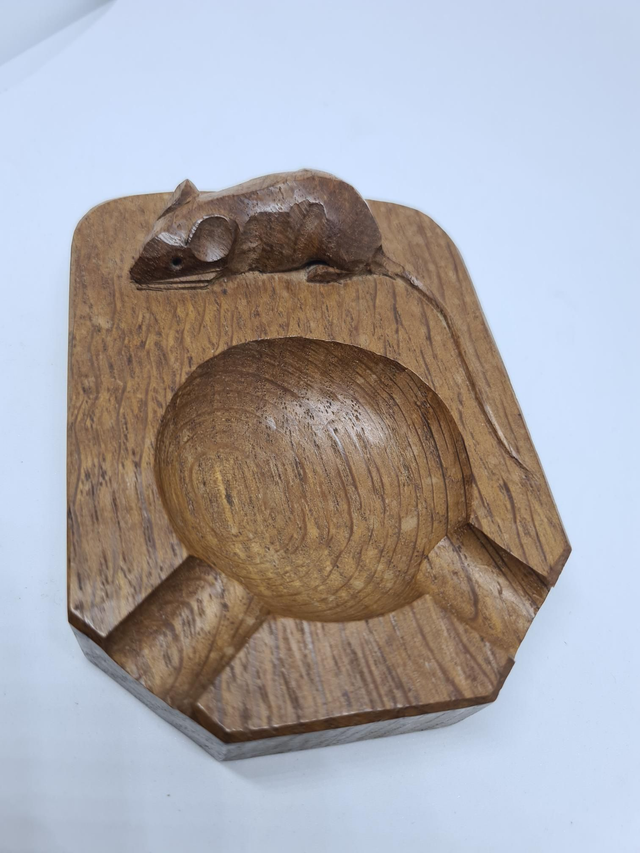 Mouseman Ashtray – 1960s Adzed Oak by Robert Thompson of Kilburn 
