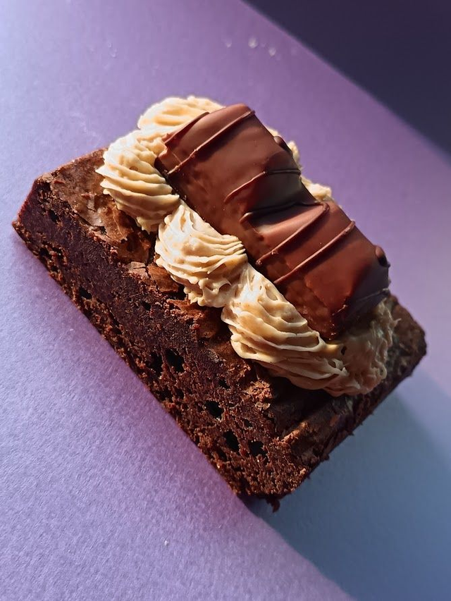 Choose your own brownies box of 4