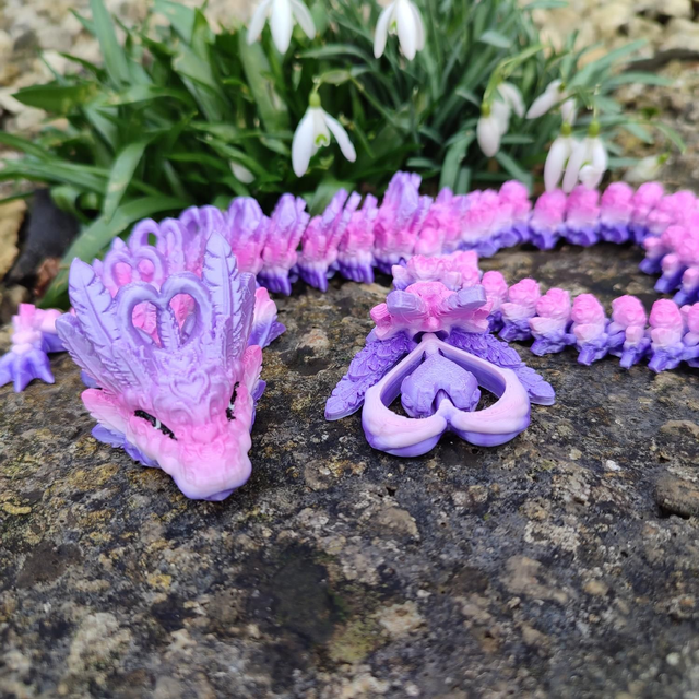 Light Heart Dragon – Articulated Fantasy Figurine &amp; Unique Gift for Dragon Lovers, 3D Printed Light Heart Dragon 