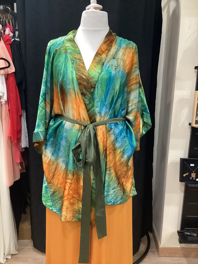 Kimono Cousu Soie en soie multicolore vibrante – Taille unique 44-56