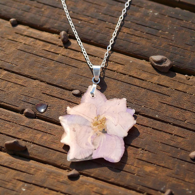 Colgante flor rosada con lila 025