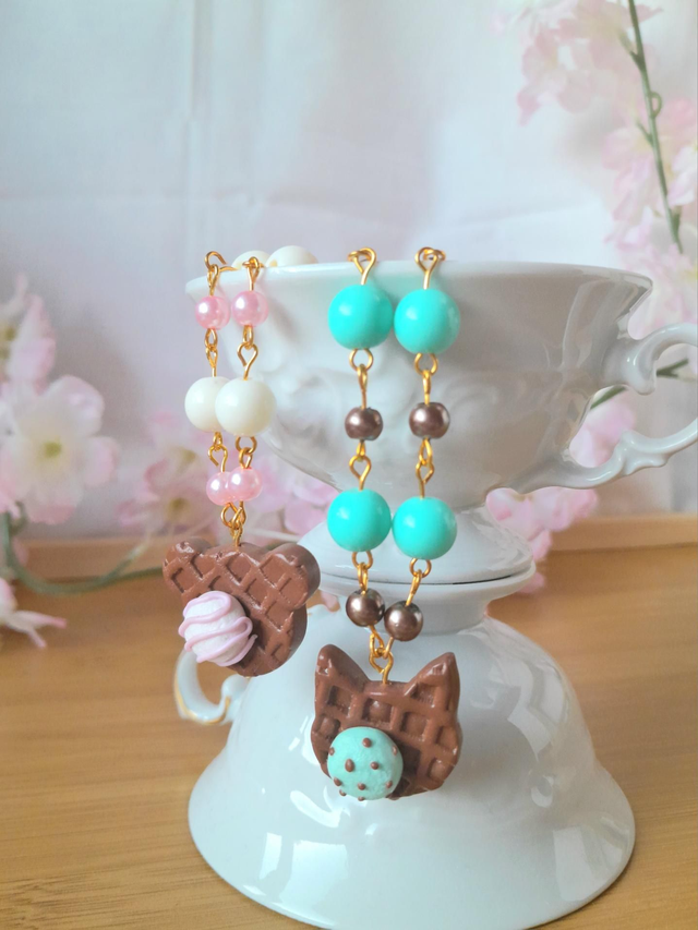 Suklaavohvelit - kaulakoru