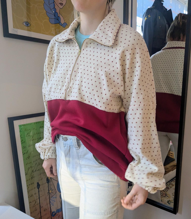 Sweat Coeurs Rouge et Blanc Taille M/L