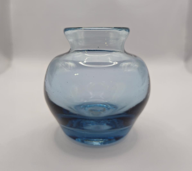 Petit vase artisanal