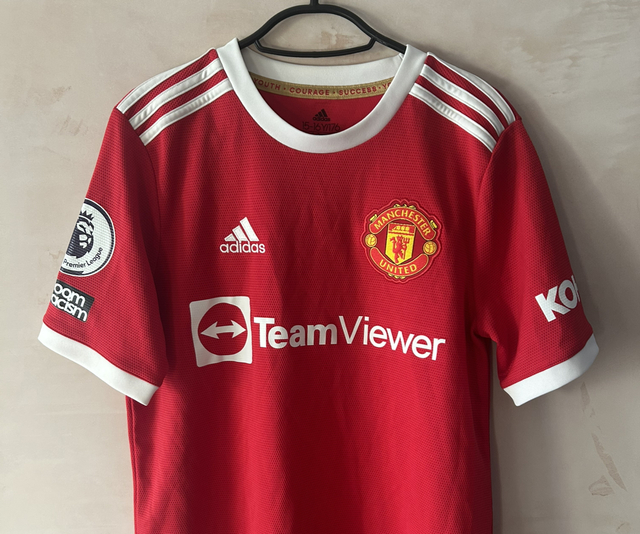 Manchester United Home Shirt 2021/2022
