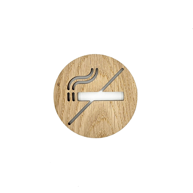 Plaque de porte pour un espace non-fumeur
