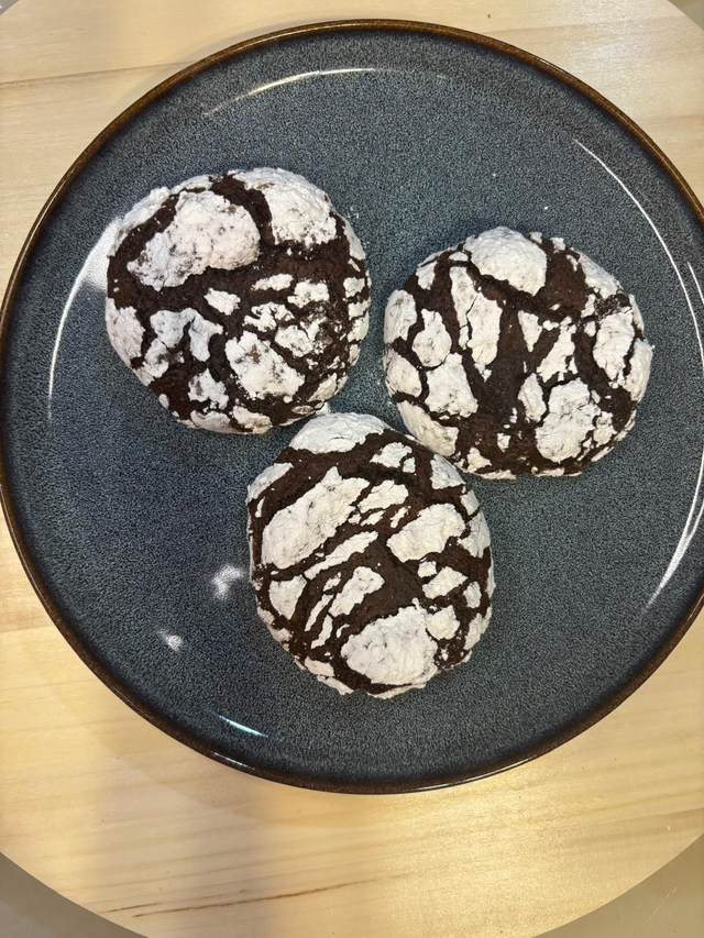 Chocolate Crinkle Cookie  – 12 Pieces