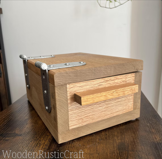 Solid Oak Keepsake Chest | Memory Box