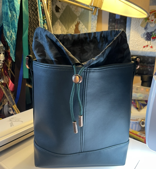 Teloujay Tote - Dark Midnight Teal