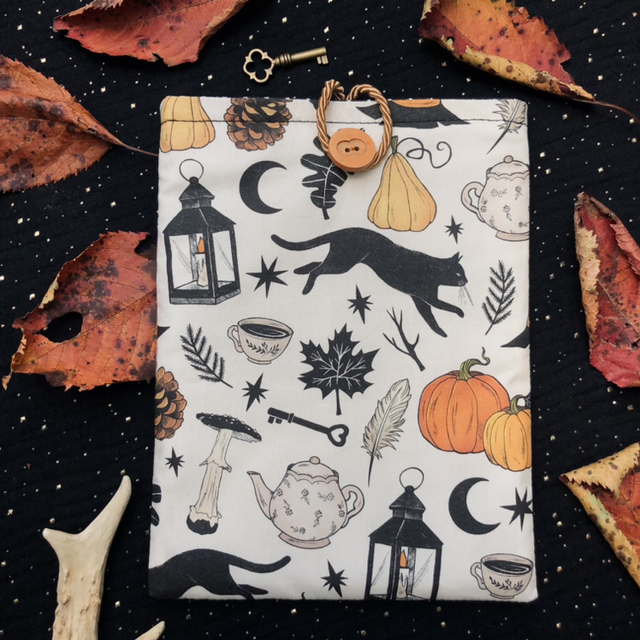 Pochette à livre de poche - Cosy witch 