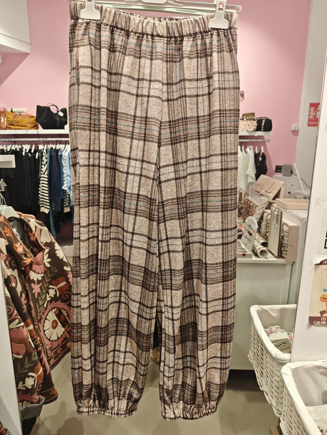 Pant Cuadros Elástico Bajo