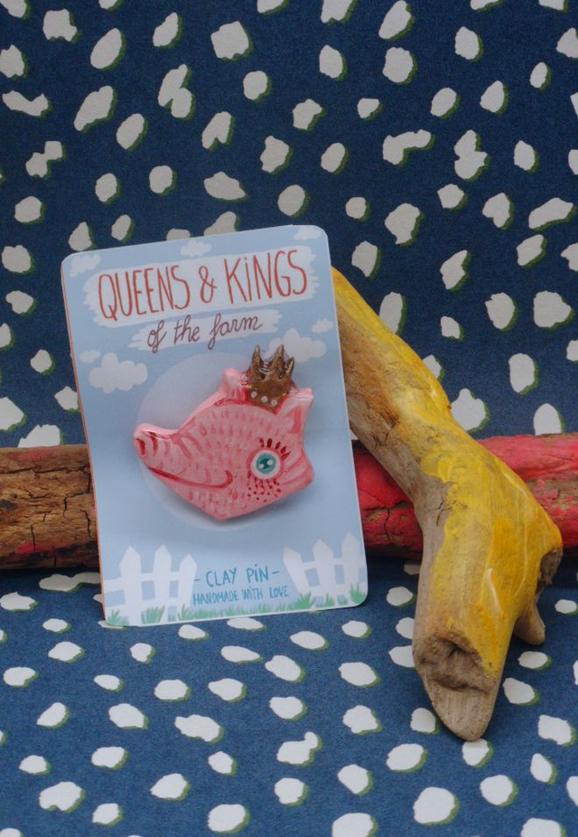Queens and Kings - of the farm - Pig Magnet/Brooch 