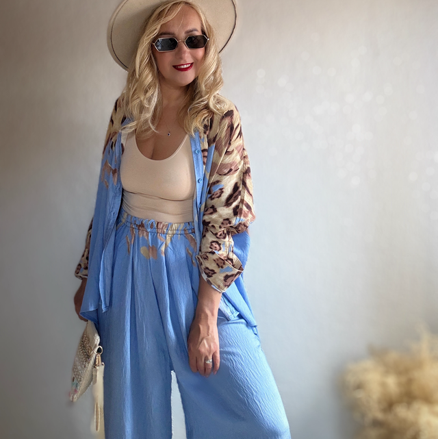 Set Savanna Sky– Bluse & Hose