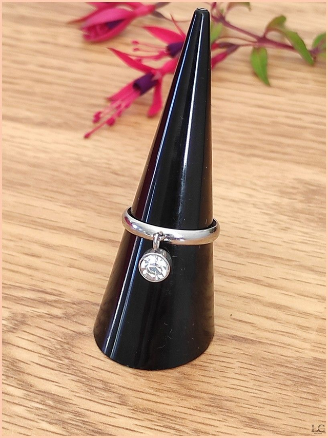 Bague réglable 3mm, acier inoxyable, avec breloque