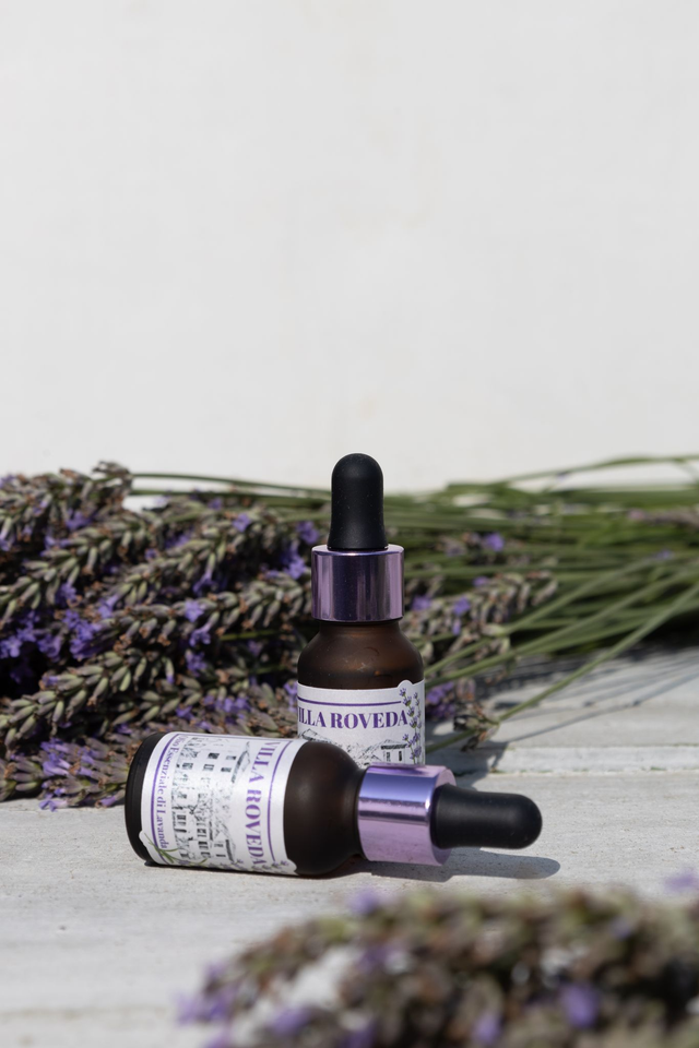 Olio essenziale di lavanda (15 ml)
