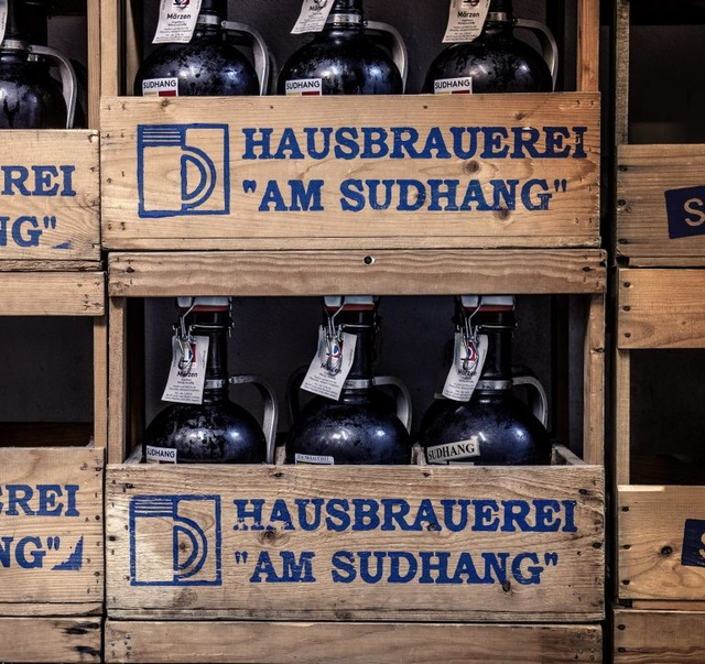 12 Ltr Sudhang Bier im 6er Holztragerl