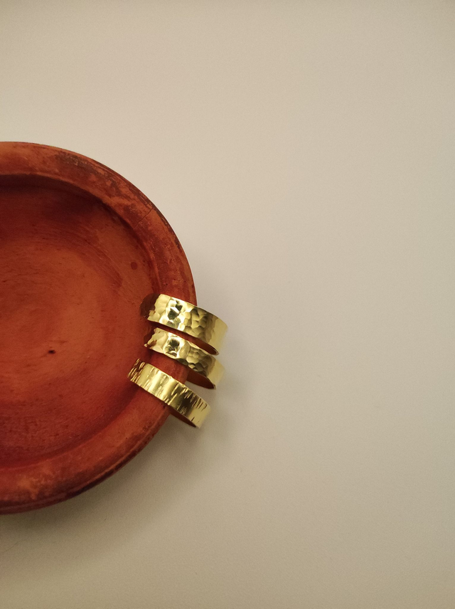 Bague simple martelée 