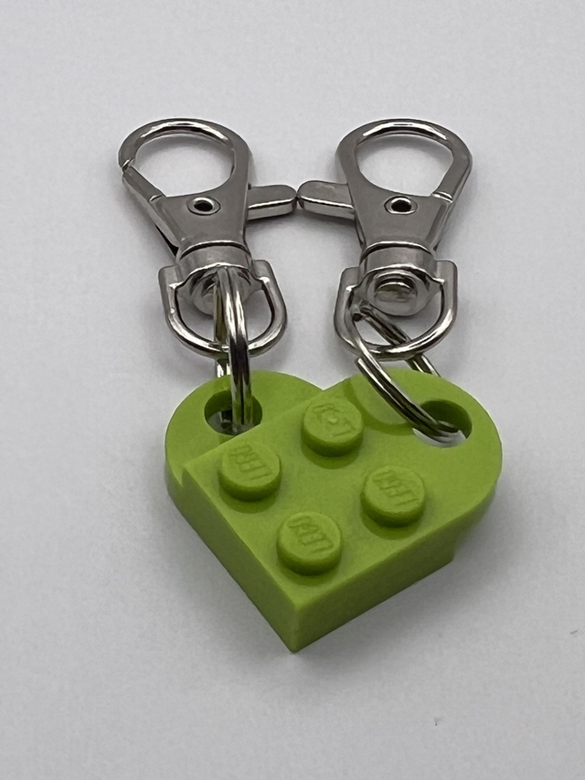 Lego Heart Keyring - Light Green.