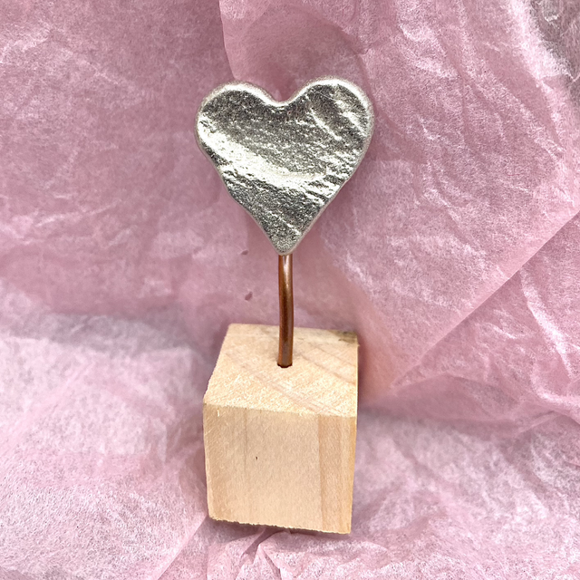 Nairn jewellery & metal art