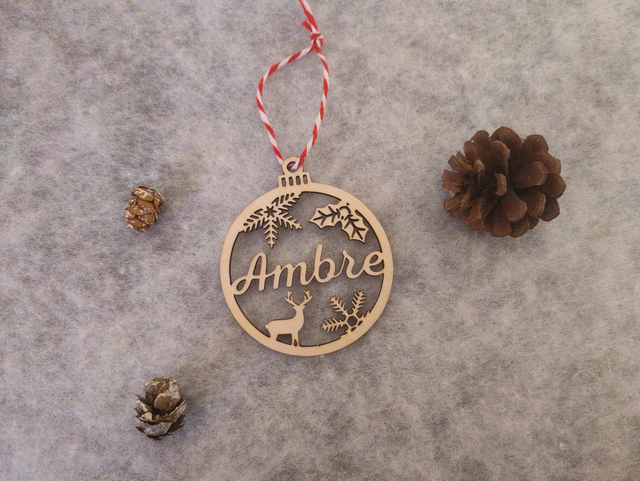 Boule de noël personnalisée - PETIT MODELE - 6 cm - Modèle Ambre