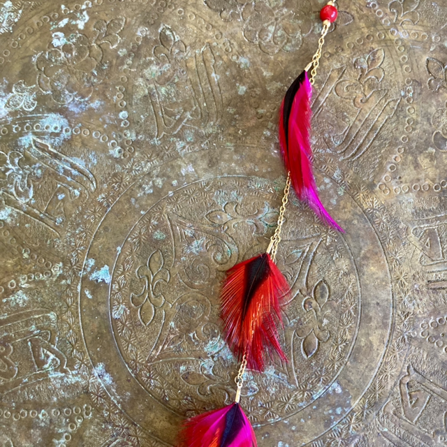 Boucle d&#039;oreille Liane rose &amp; rouge