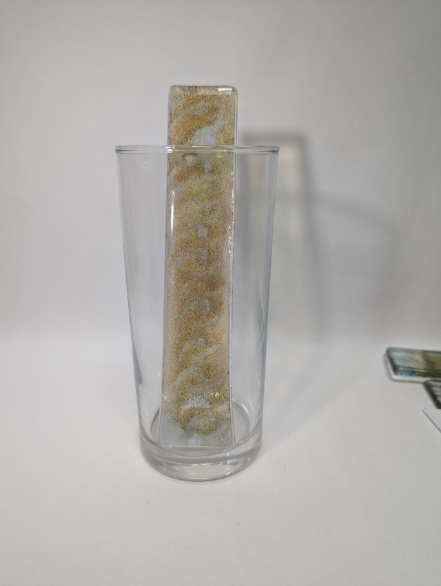 Touillette en poudre de verre + eau jaune/ rouge/ bleu 2