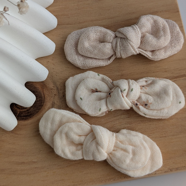 Barrette Noeud Romane pince crocodile tons écru