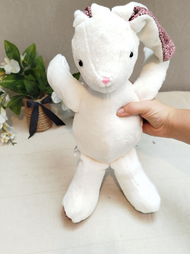 Peluche lapin motif 2