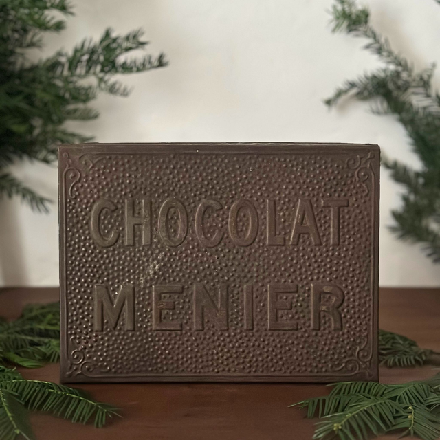 l&#039;ancienne boîte en métal Chocolat Menier