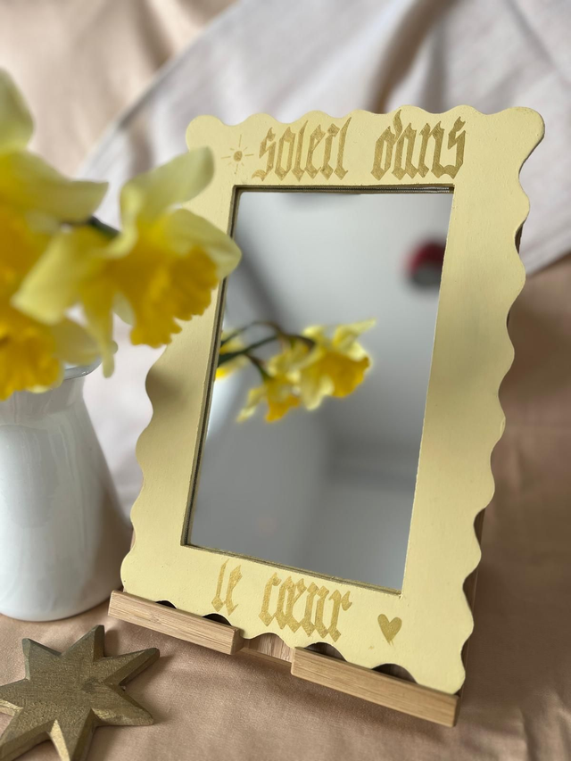 Miroir Jaune : Soleil dans le coeur 