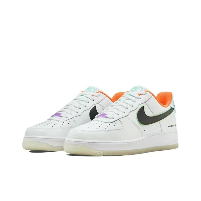 Nike Air Force 1 (Vendu sans la boîte )